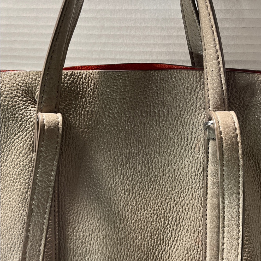 Marc Jacobs Taupe Tote Bag - Picture 3 of 14
